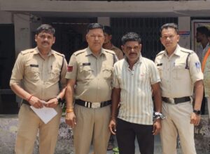 राजगढ़ – आत्महत्या के लिए उकसाने में मामले में फरार 5 हजार रुपये के ईनामी आरोपी को पुलिस ने किया गिरफ्तार