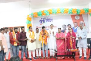 सरदारपुर – पूर्व नगर परिषद अध्यक्ष भाबर ने छोड़ी कांग्रेस, धार में भाजपा की सदस्यता ग्रहण की